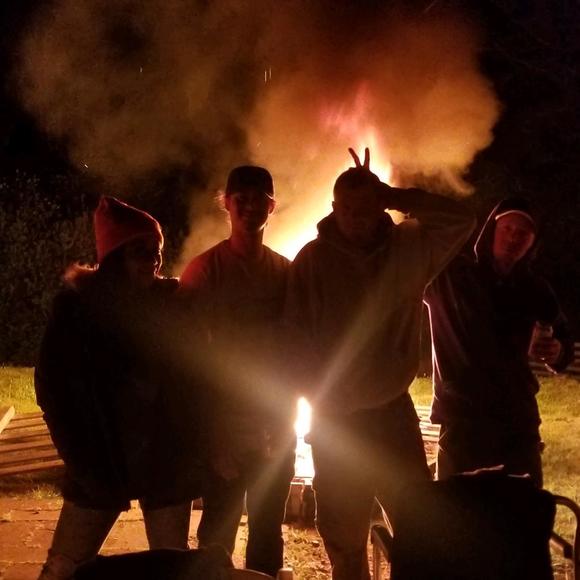 Meet your Posher, Joshua - Picture 1 of 1